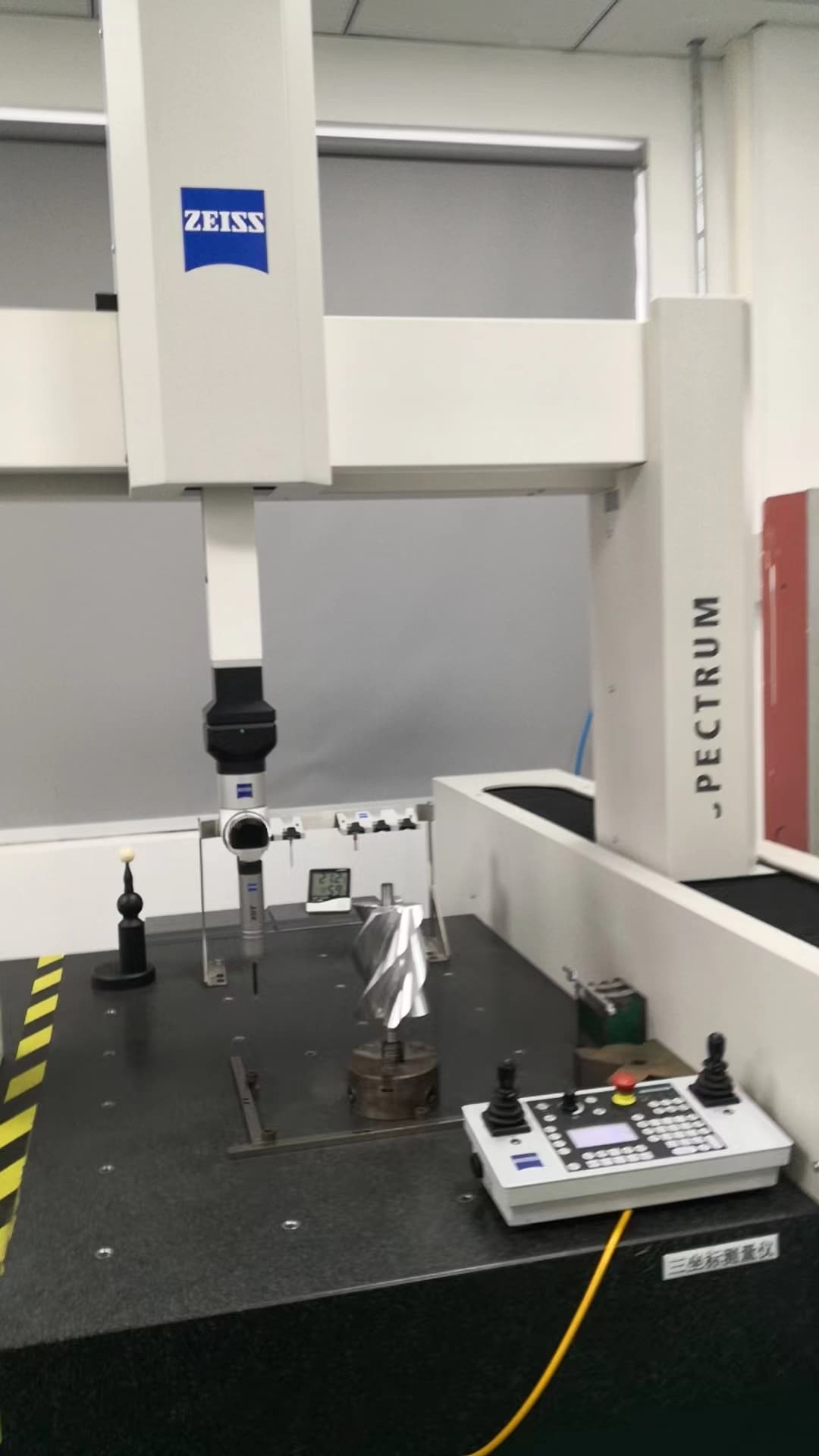 Coordinate measuring equipment used for dimensional inspection