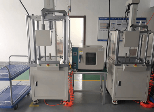 Semi-automatic equipment used during assembly