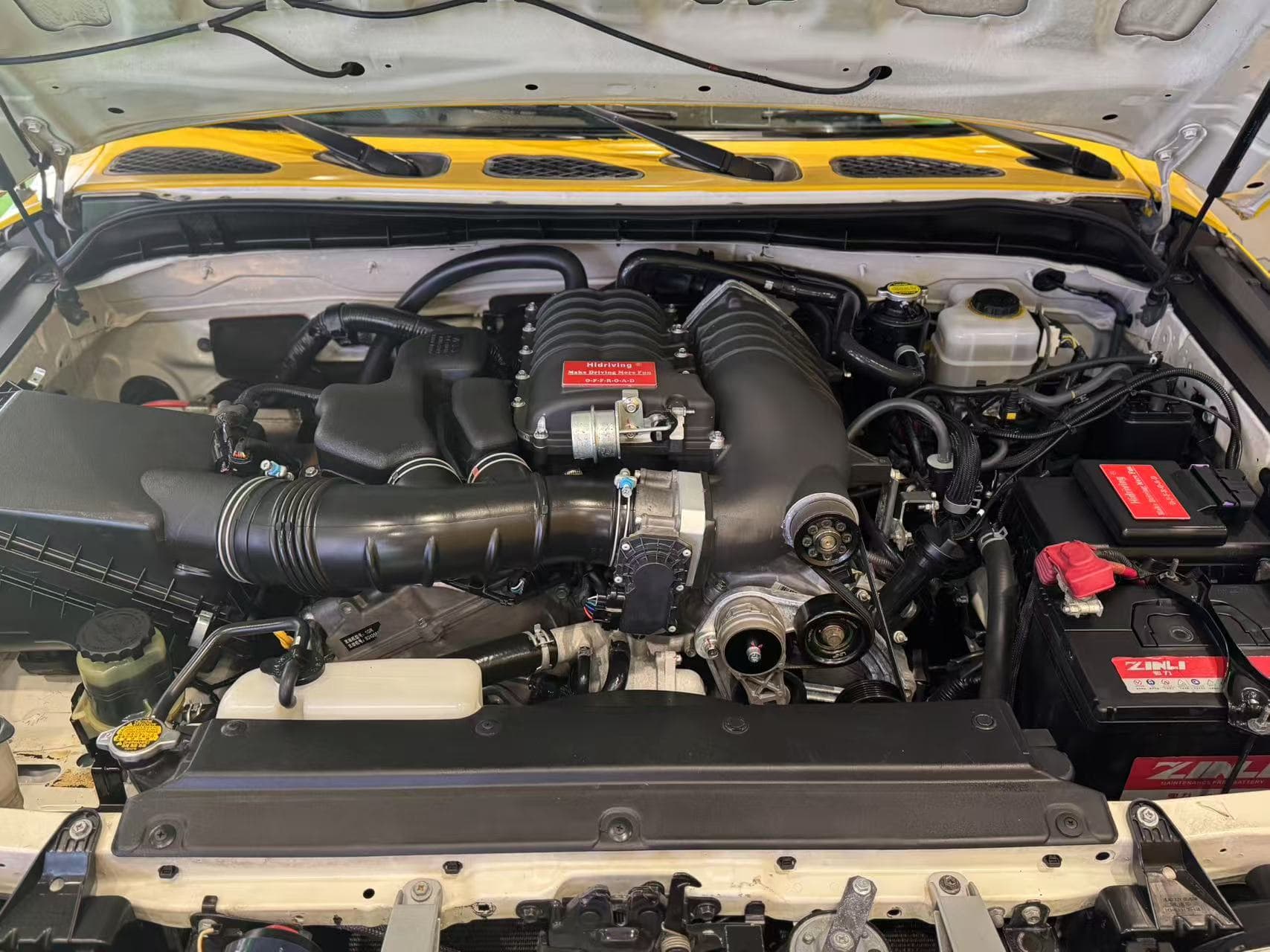 Toyota Land Cruiser 4.0L 1GR D-VVT vehicle-specific supercharger development system