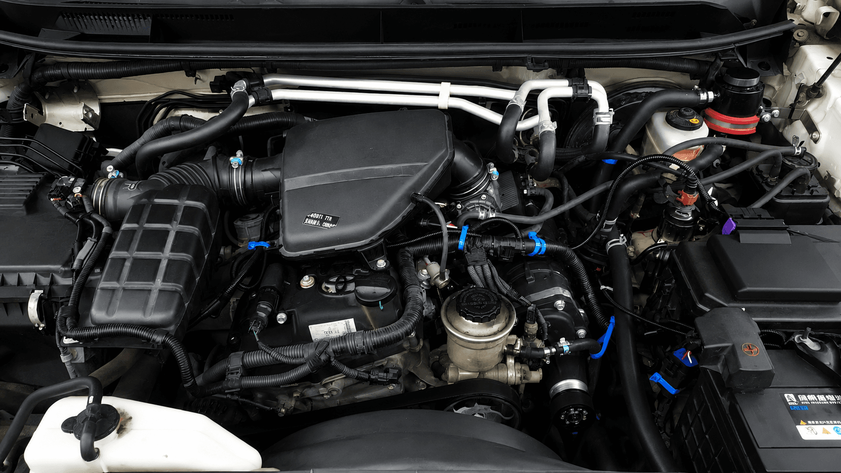 Toyota Prado 2.7L 2TR vehicle-specific supercharger development system