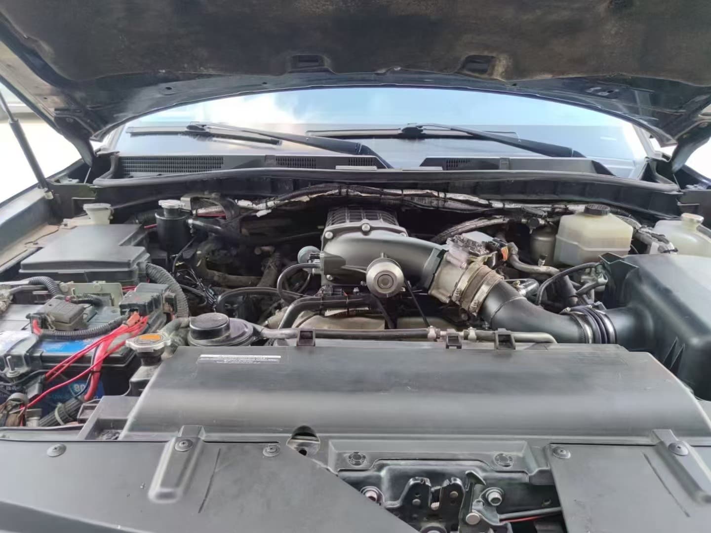 Toyota Prado / FJ 4.0L 1GR VVT vehicle-specific supercharger development system